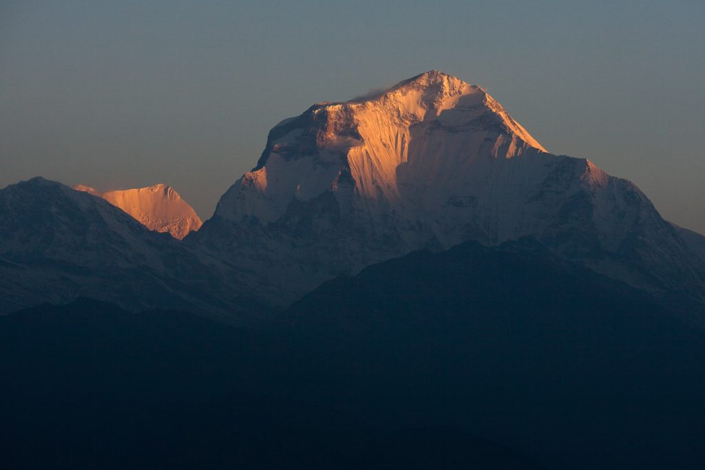 Why Is the Ghorepani Poon Hill Trek Ideal for a Short Hike?